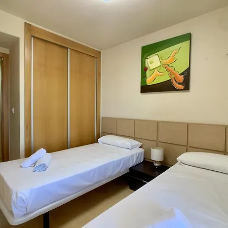 Spanish Connection - Punta Cormoran Апартаменти *