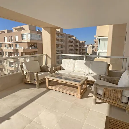 Spanish Connection - Punta Cormoran Ла-Манга-дель-Мар-Менор