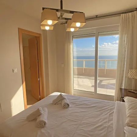 Spanish Connection - Punta Cormoran *