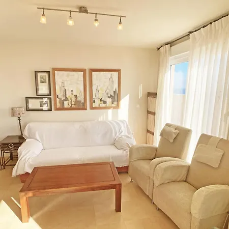 Апартаменти Spanish Connection - Punta Cormoran *